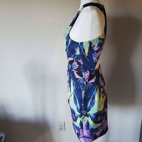 Finders Keepers Revolve lillium Seen It All dress Size Medium - Picture 4 of 14